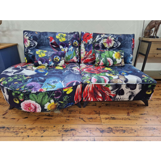 FAMA Arianne Love Sofa - Ex Display